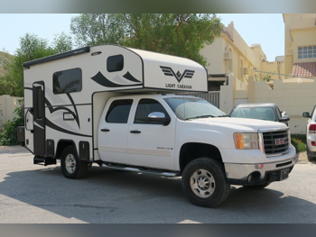 كرفان - لايت كرفان  - أبيض  - 163,000 كم