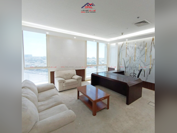 مكاتب تجارية - مفروشة بالكامل  - الدوحة  - الدفنة