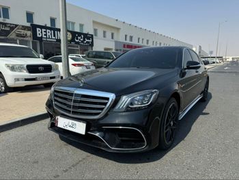 مرسيدس - بنز  اس - كلاس  63 AMG  2015  اوتوماتيك  136,000 كم  8 سلندر  دفع خلفي  سيدان  أسود
