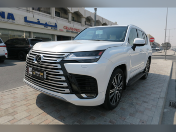 Lexus  LX  600  2023  Automatic  45,000 Km  6 Cylinder  Four Wheel Drive (4WD)  SUV  White  With Warranty