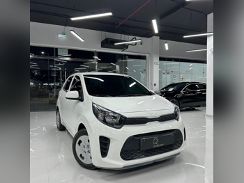 كيا  بكانتو  2023  اوتوماتيك  9,000 كم  4 سلندر  سحب امامي  سيدان  أبيض  تحت الضمان