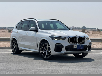 BMW  X-Series  X5 40i  2020  Automatic  107,000 Km  6 Cylinder  Four Wheel Drive (4WD)  SUV  White