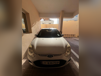 Ford  Figo  2014  Automatic  113,500 Km  4 Cylinder  Front Wheel Drive (FWD)  SUV  Silver