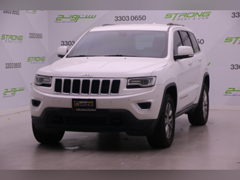 Jeep  Grand Cherokee  Laredo  2016  Automatic  90,000 Km  6 Cylinder  Four Wheel Drive (4WD)  SUV  White
