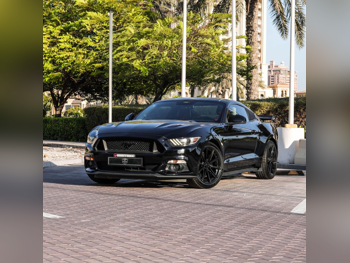 Ford  Mustang  GT  2017  Automatic  68,000 Km  8 Cylinder  Rear Wheel Drive (RWD)  Coupe / Sport  Black