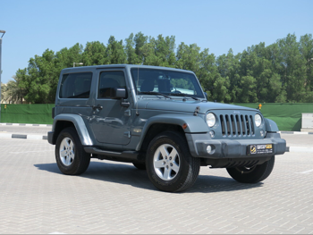 جييب  رانجلار  صحارى  2015  اوتوماتيك  134,000 كم  6 سلندر  دفع رباعي  اس يو في  رمادي