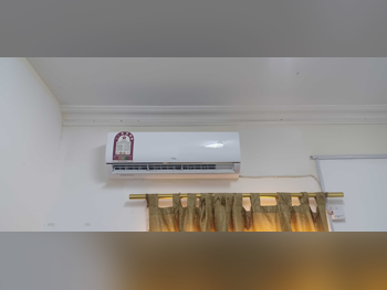 مكيفات الهواء يشمل التحكم عن بعد  ضمان  مع التسليم  مع التركيب