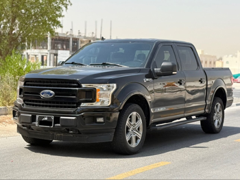 Ford  F  150 LARIAT  2020  Automatic  111,000 Km  6 Cylinder  Four Wheel Drive (4WD)  Pick Up  Black