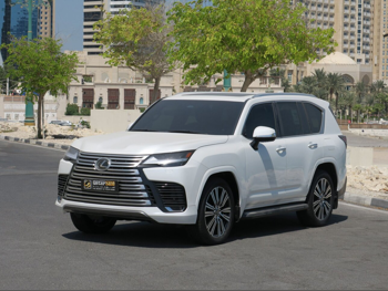 Lexus  LX  600 Luxury  2025  Automatic  0 Km  6 Cylinder  Four Wheel Drive (4WD)  SUV  White  With Warranty