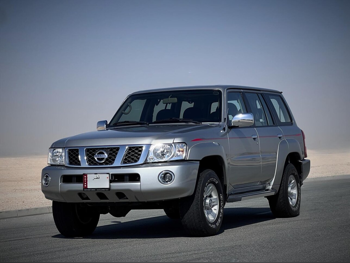 نيسان  باترول  سفاري  2022  اوتوماتيك  36,000 كم  6 سلندر  دفع رباعي  اس يو في  فضي