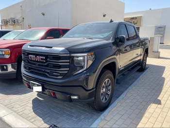 GMC  Sierra  AT4  2023  Automatic  99,000 Km  8 Cylinder  Four Wheel Drive (4WD)  Pick Up  Black  With Warranty