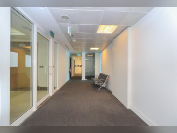 مكاتب تجارية - غير مفروشة  - الدوحة  - الخليج الغربي