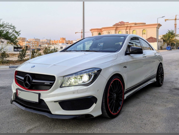 Mercedes-Benz  CLA  45 AMG  2015  Automatic  125,000 Km  4 Cylinder  Rear Wheel Drive (RWD)  Sedan  White