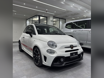 فيات  595  ابارث كومبيتيزيوني  2019  اوتوماتيك  75,000 كم  4 سلندر  سحب امامي  هاتشباك  أبيض