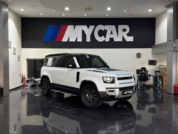 Land Rover  Defender  110 HSE  2022  Automatic  124,000 Km  6 Cylinder  Four Wheel Drive (4WD)  SUV  White  With Warranty