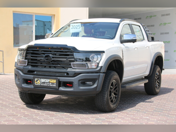 زد اكس اوتو  غراند لايون  2025  اوتوماتيك  300 كم  4 سلندر  دفع رباعي  بيكب  أبيض  تحت الضمان