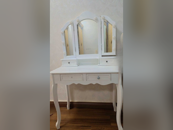 Tables & Sideboards Table & Chairs  - White  - With Mirror