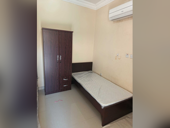 Bedroom Sets - Qatar Design  - 2 Pieces Set  - Brown