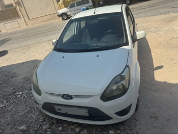 Ford  Figo  2012  Automatic  232,000 Km  4 Cylinder  Front Wheel Drive (FWD)  Hatchback  White