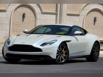 Aston Martin  DB  11  2017  Automatic  44,000 Km  12 Cylinder  Rear Wheel Drive (RWD)  Coupe / Sport  White