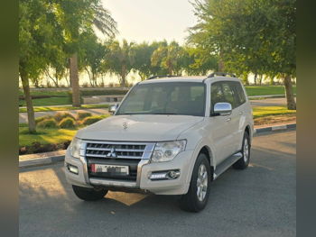 ميتسوبيشي  باجيرو  3.5  2016  اوتوماتيك  139,000 كم  6 سلندر  دفع رباعي  اس يو في  أبيض