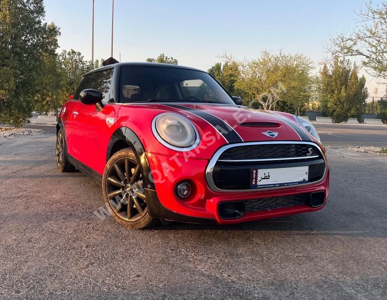 ميني  كوبر  اس  2021  اوتوماتيك  35,373 كم  4 سلندر  سحب امامي  هاتشباك  أحمر