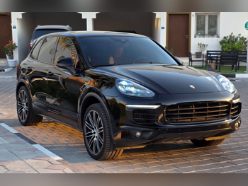 بورش  كيان  اس  2016  اوتوماتيك  84,500 كم  6 سلندر  دفع رباعي  اس يو في  أسود  تحت الضمان