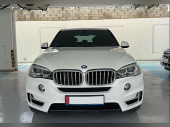 BMW  X-Series  X5  2017  Automatic  85,000 Km  8 Cylinder  Four Wheel Drive (4WD)  SUV  White