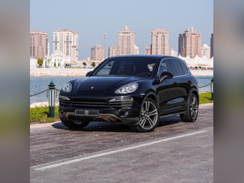 Porsche  Cayenne  2013  Automatic  97,000 Km  6 Cylinder  All Wheel Drive (AWD)  Van / Bus  All Wheel Drive (AWD)  With Warranty