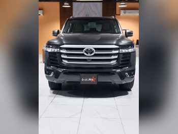 Toyota  Land Cruiser  GXR Twin Turbo  2024  Automatic  41,000 Km  6 Cylinder  Four Wheel Drive (4WD)  SUV  Gray  With Warranty