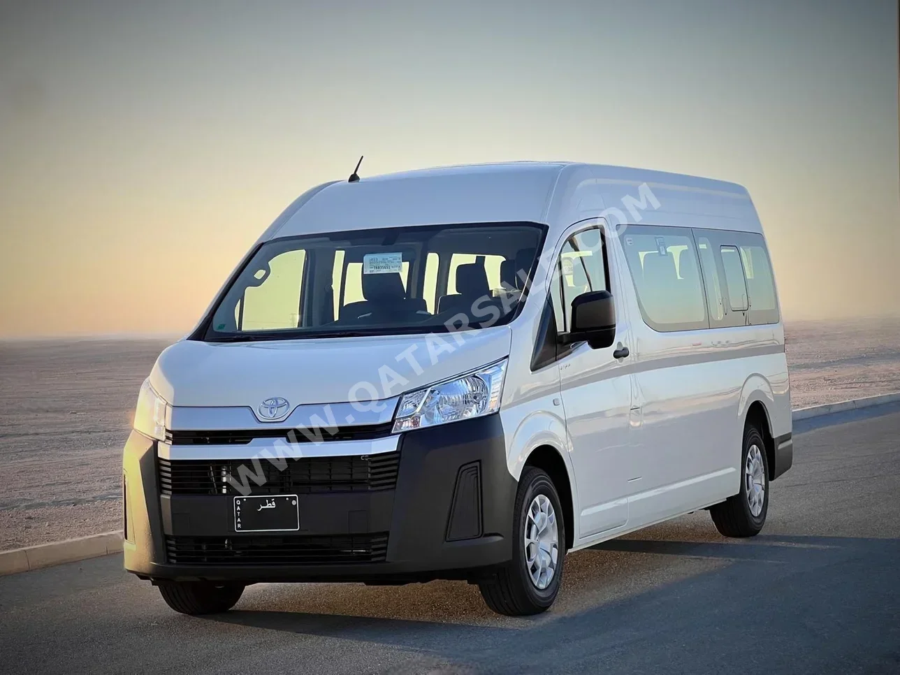 Toyota  Hiace  2026  Manual  0 Km  6 Cylinder  Rear Wheel Drive (RWD)  Van / Bus  White  With Warranty