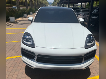 بورش  كيان  كوبيه  2023  اوتوماتيك  50,000 كم  6 سلندر  دفع كلي مستمر  اس يو في  أبيض