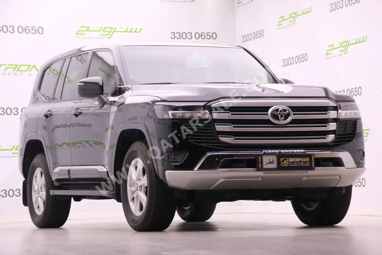 تويوتا  لاند كروزر  جي اكس ار توين توربو  2023  اوتوماتيك  48,000 كم  6 سلندر  دفع رباعي  اس يو في  أسود  تحت الضمان