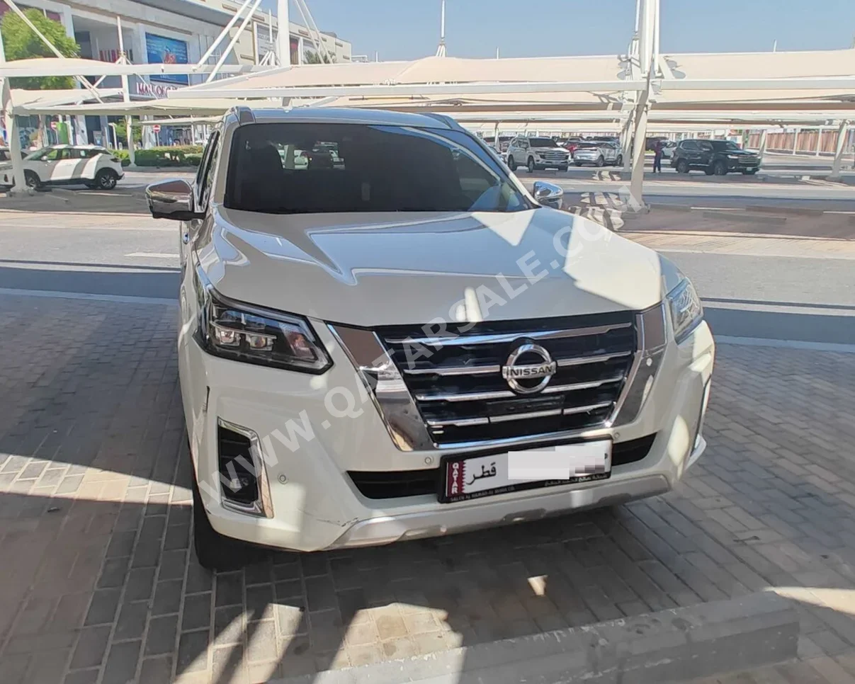 نيسان  اكستيرا  بلاتينيوم  2023  اوتوماتيك  33,600 كم  4 سلندر  دفع رباعي  اس يو في  أبيض  تحت الضمان