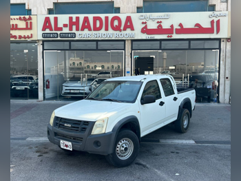 اسوزو  دي-ماكس  2012  عادي  264,000 كم  4 سلندر  دفع رباعي  بيكب  أبيض