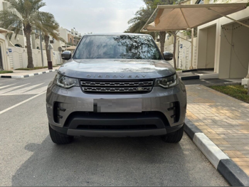 Land Rover  Discovery  Turbo  2020  Automatic  94,000 Km  6 Cylinder  Four Wheel Drive (4WD)  SUV  Dark Gray  With Warranty