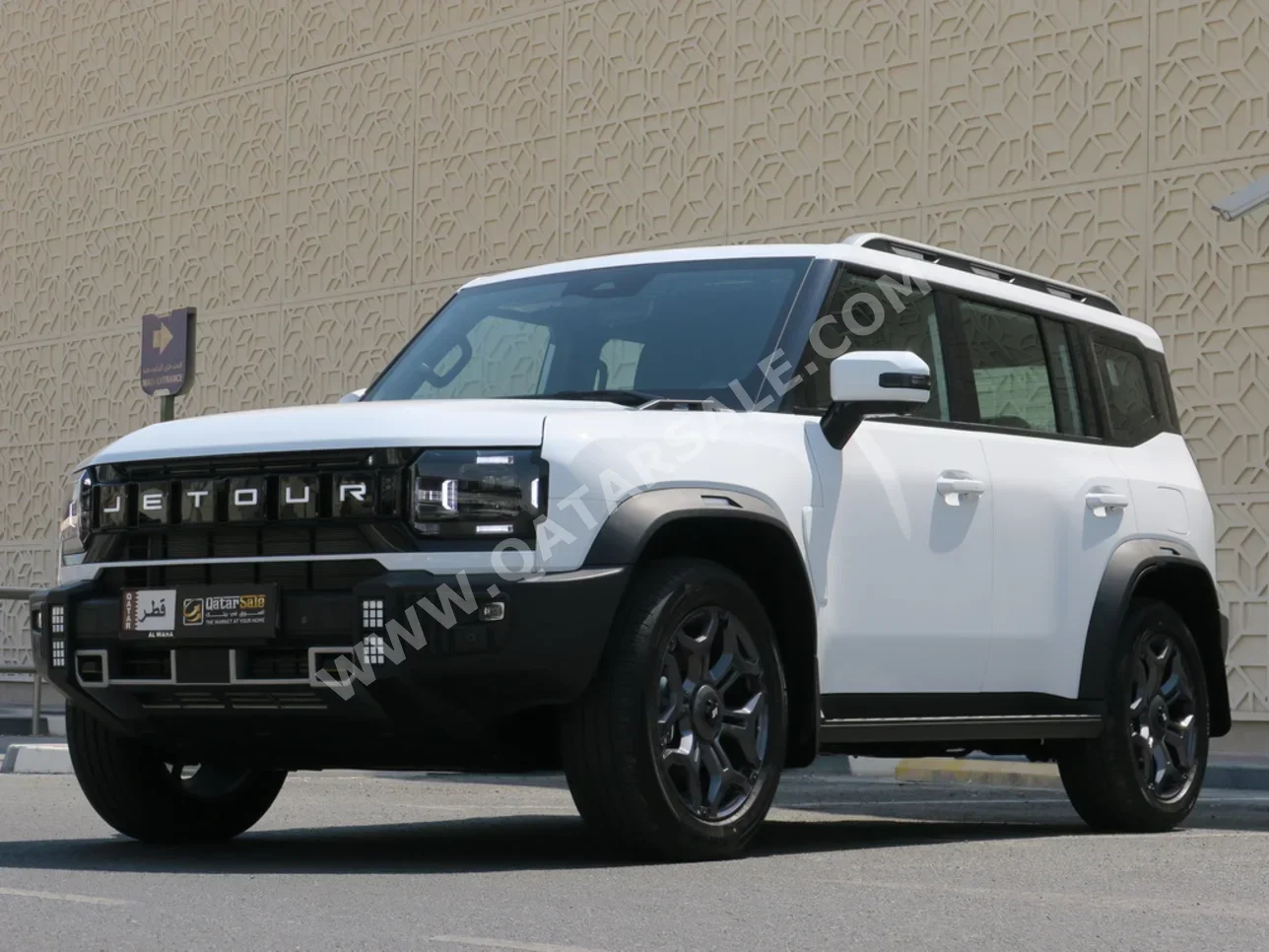 Jetour  T2  Luxury Plus  2025  Automatic  7,000 Km  4 Cylinder  Four Wheel Drive (4WD)  SUV  White  With Warranty