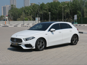 Mercedes-Benz  A-Class  200  2018  Automatic  45,000 Km  4 Cylinder  Rear Wheel Drive (RWD)  Hatchback  White