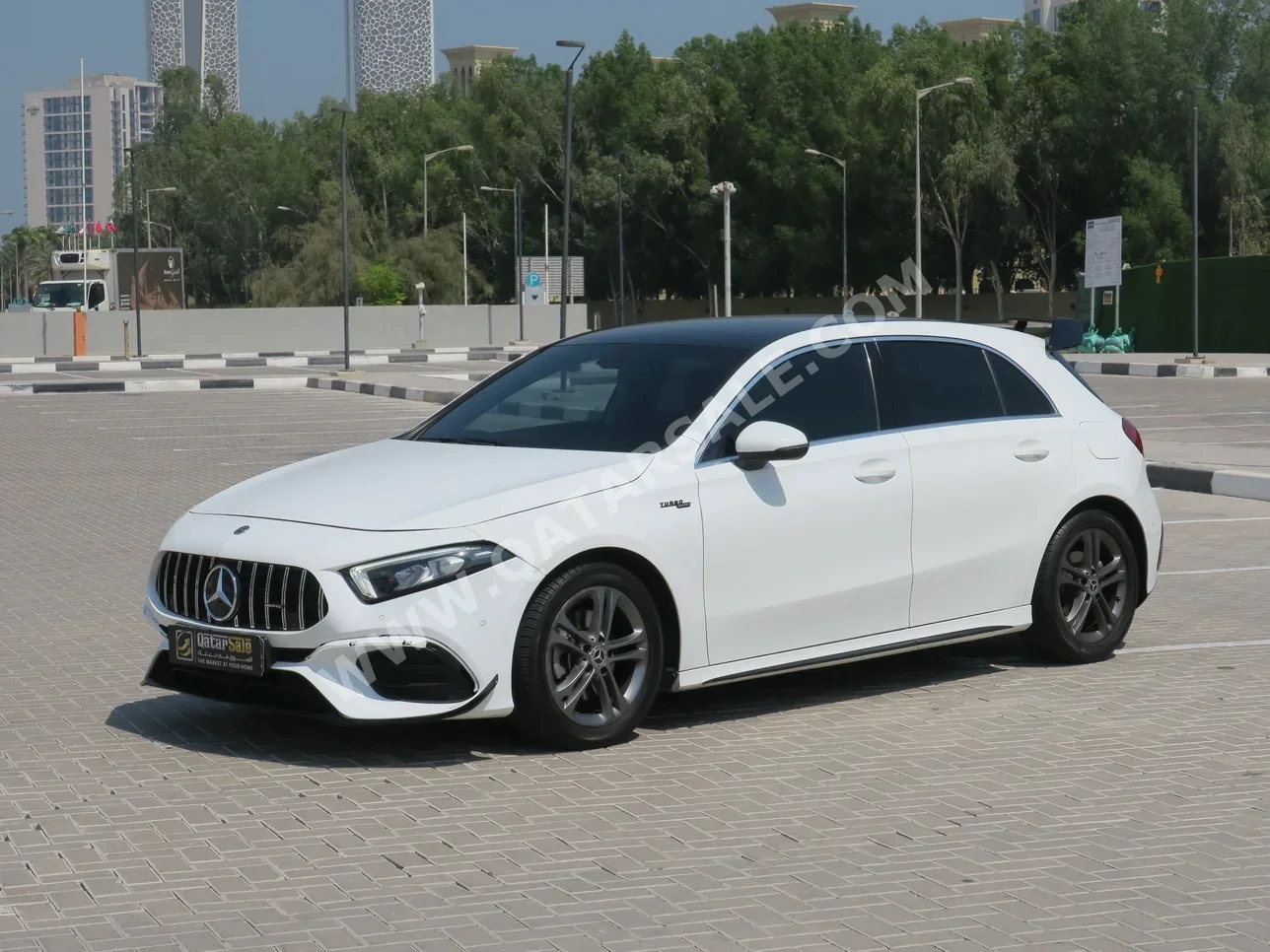 Mercedes-Benz  A-Class  200  2018  Automatic  45,000 Km  4 Cylinder  Rear Wheel Drive (RWD)  Hatchback  White