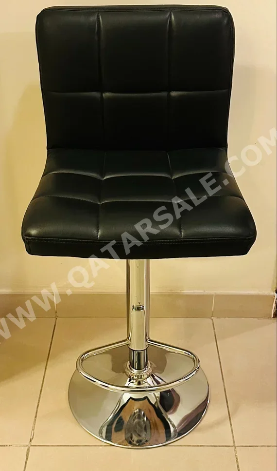 Sofas, Couches & Chairs Chair  - Black