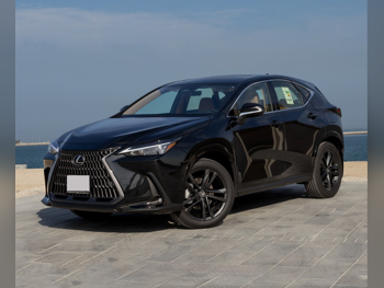 لكزس  ان اكس 350  4 سلندر  إس يو في 2 في 4  أسود  2025