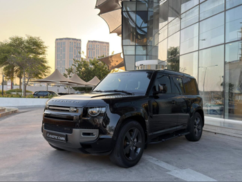 لاند روفر  ديفيندر  110 اكس داينمك  2023  اوتوماتيك  39,000 كم  6 سلندر  دفع رباعي  اس يو في  أسود  تحت الضمان