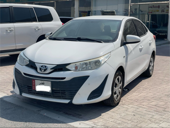 Toyota  Yaris  2019  Automatic  244,000 Km  4 Cylinder  Front Wheel Drive (FWD)  Sedan  White