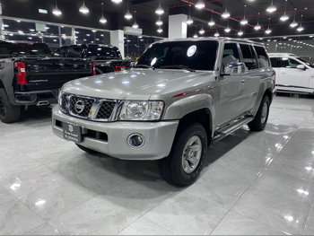 نيسان  باترول  سفاري  2024  عادي  19,000 كم  6 سلندر  دفع رباعي  اس يو في  فضي  تحت الضمان