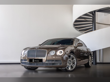 بنتلي  كونتيننتل  فلاينج سبور  2016  اوتوماتيك  36,800 كم  12 سلندر  دفع كلي مستمر  سيدان  برونزي