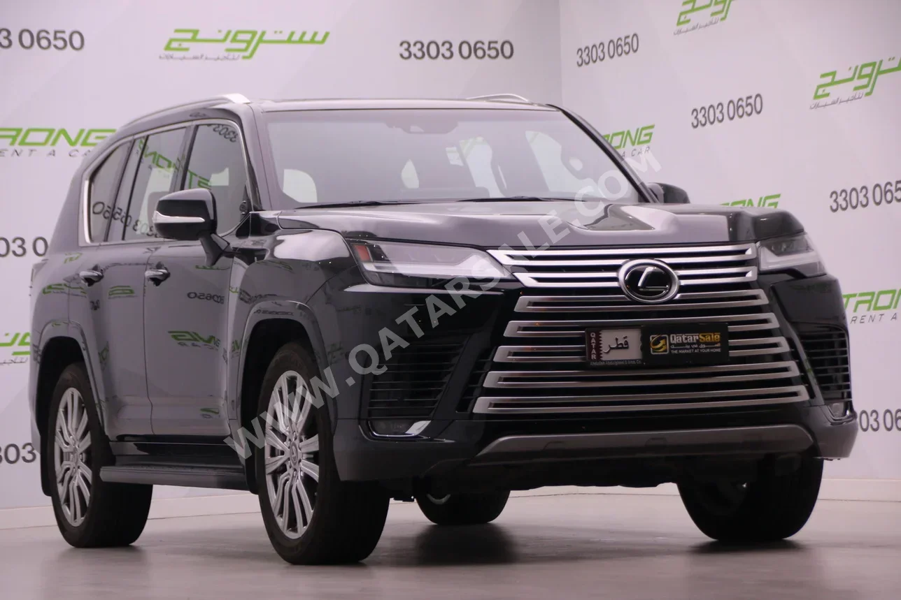 لكزس  ال اكس  600 في اي بي  2023  اوتوماتيك  52,000 كم  6 سلندر  دفع رباعي  اس يو في  أسود  تحت الضمان