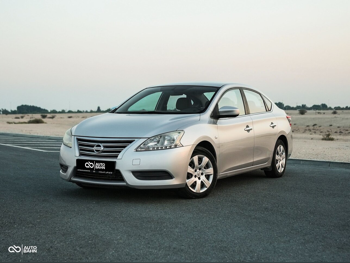 Nissan  Sentra  2020  Automatic  215,000 Km  4 Cylinder  Front Wheel Drive (FWD)  Sedan  Silver