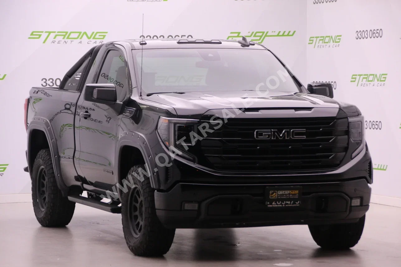 جي ام سي  سييرا  2024  اوتوماتيك  24,000 كم  8 سلندر  دفع رباعي  بيكب  أسود  تحت الضمان