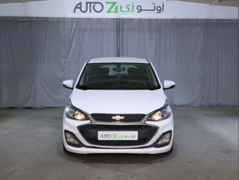 Chevrolet  Spark  2020  Automatic  350,000 Km  4 Cylinder  Front Wheel Drive (FWD)  Hatchback  White
