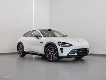 شاومي  واي يو 7  ماكس  2025  اوتوماتيك  240 كم  0 سلندر  دفع كلي مستمر  اس يو في  أبيض